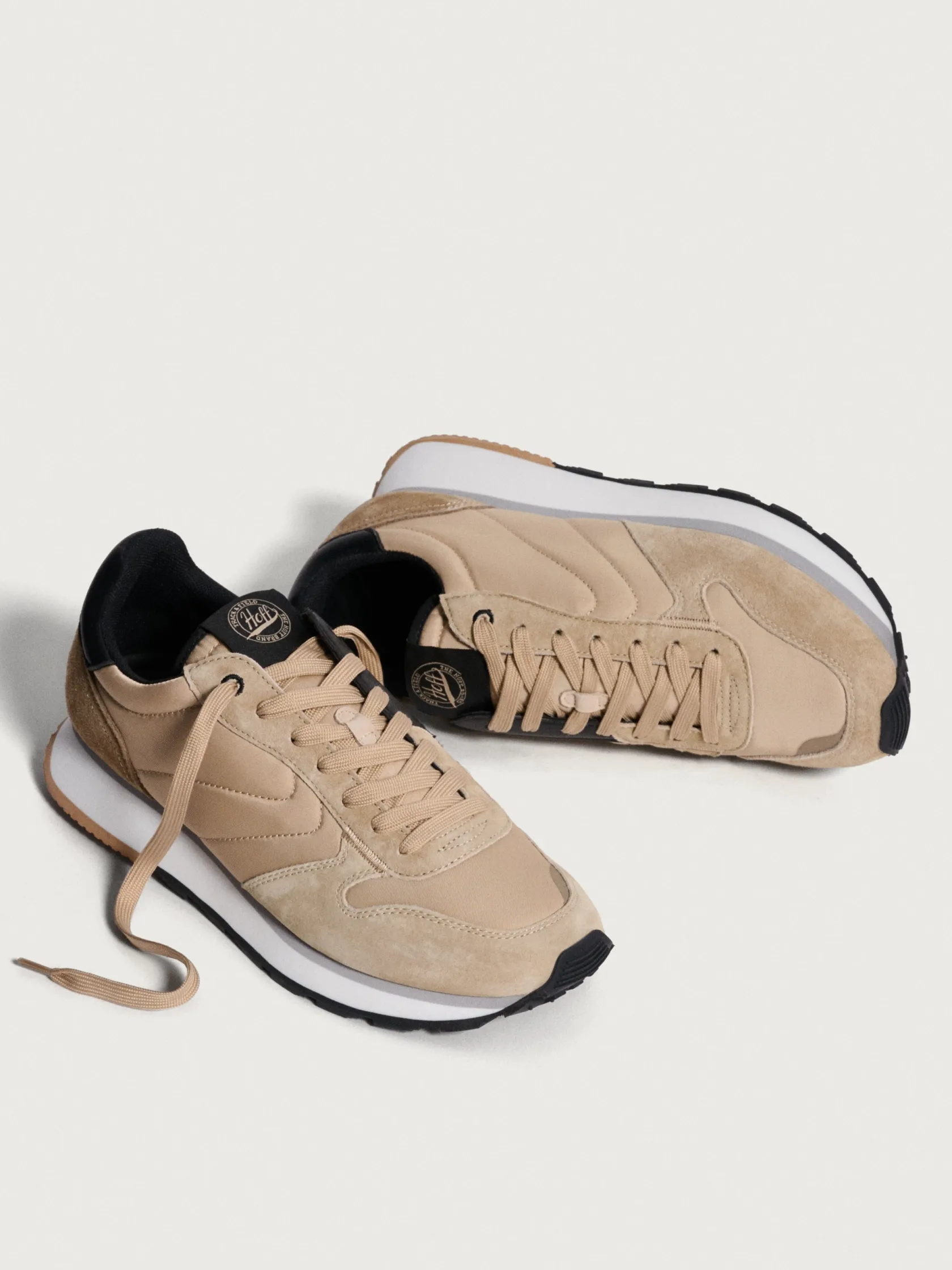 HOFF Track & Field^AMBRACIA