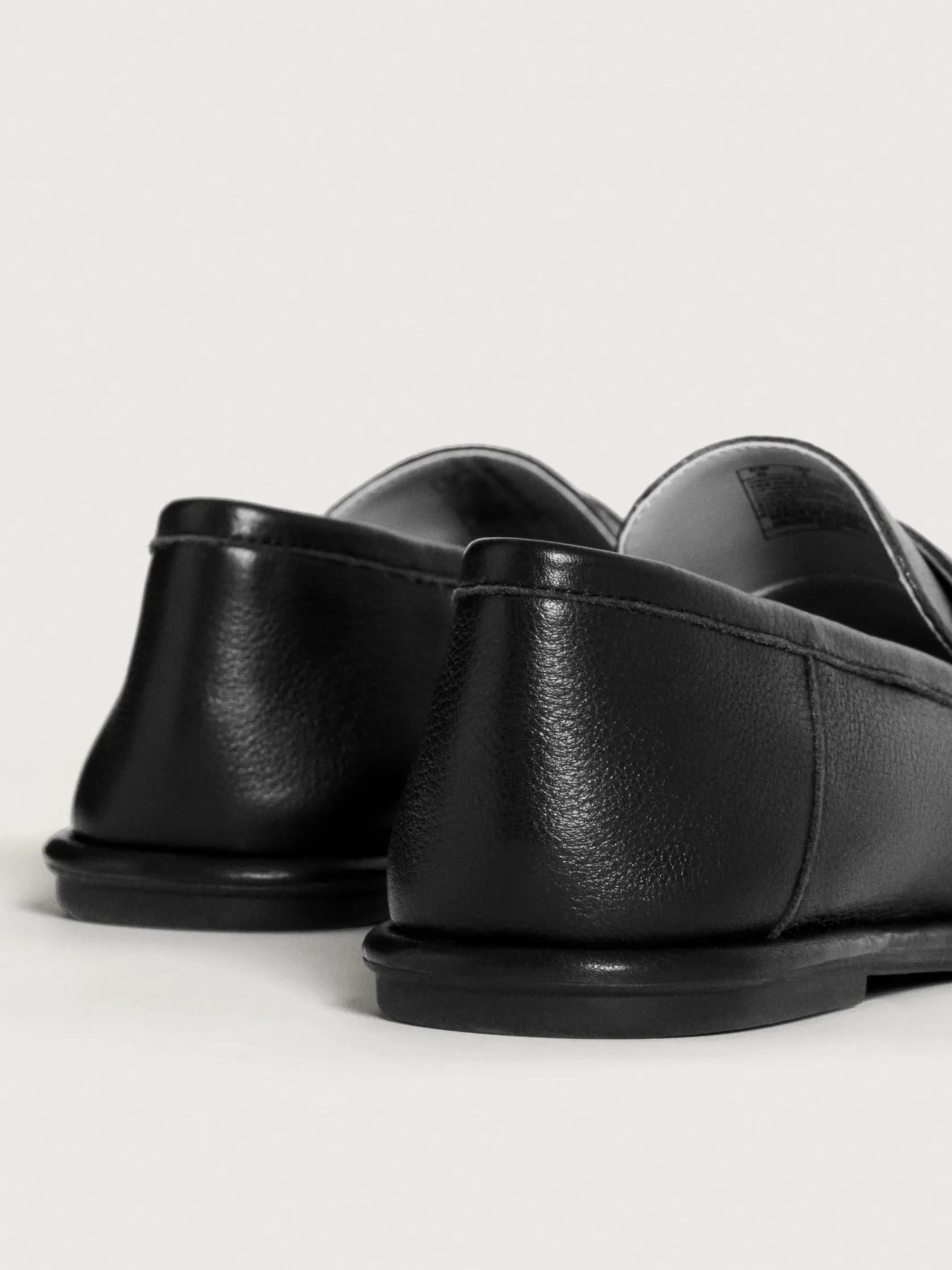 HOFF Zapato Plano^MOCASÍN APOLLO NEGRO
