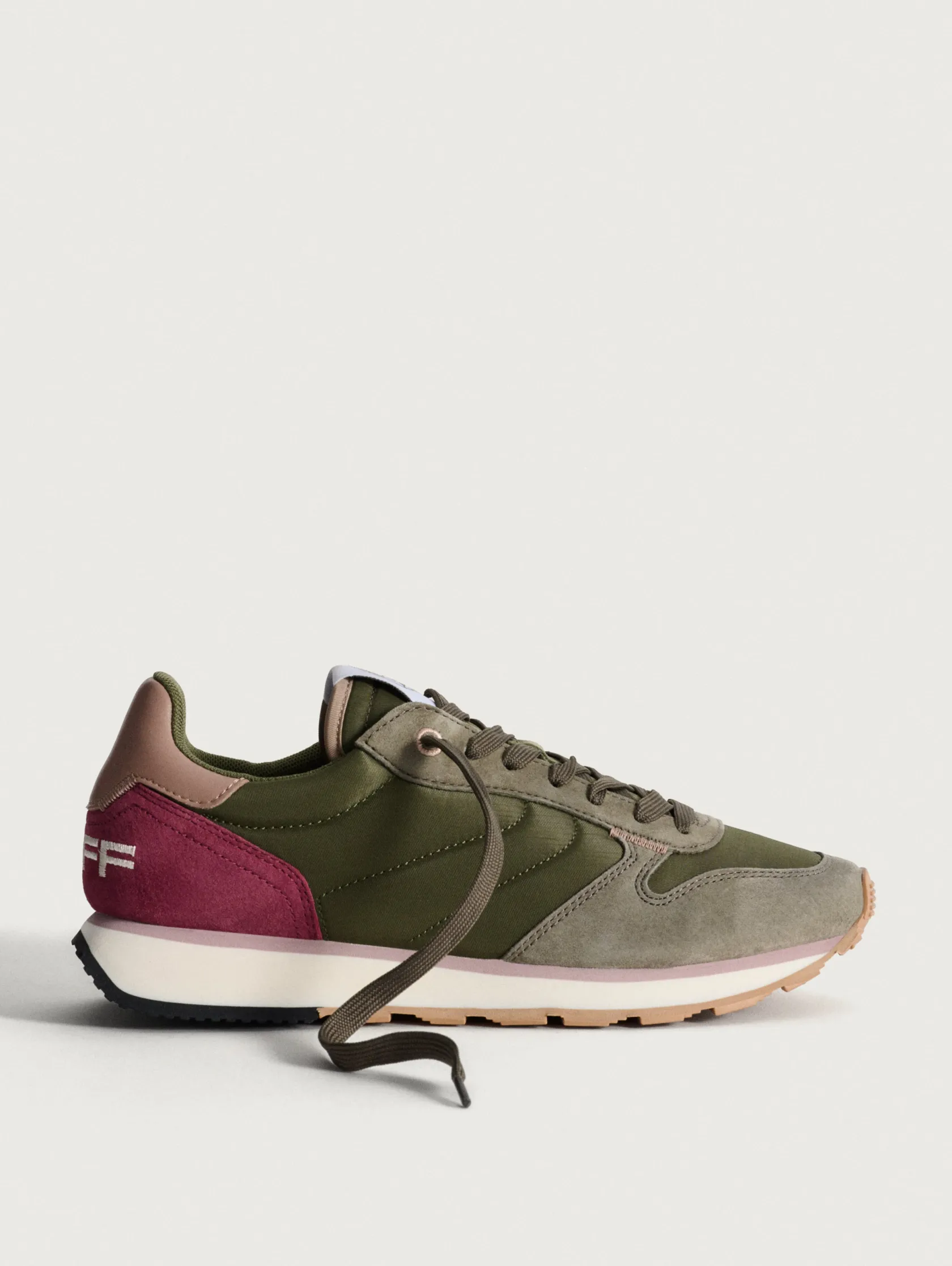 HOFF State|Track & Field^VELIA